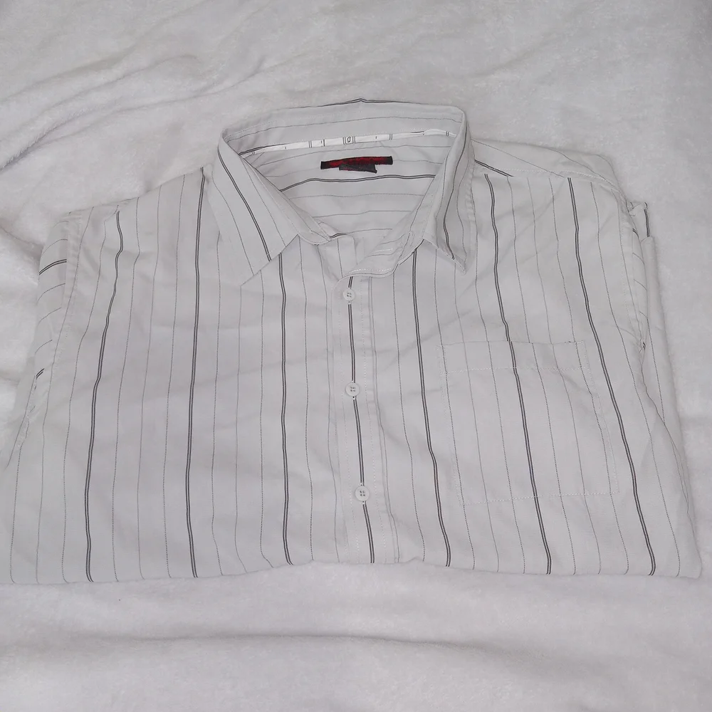 Tony Hawk Light Grey Striped Button Up Skater Shirt Mens Size XL